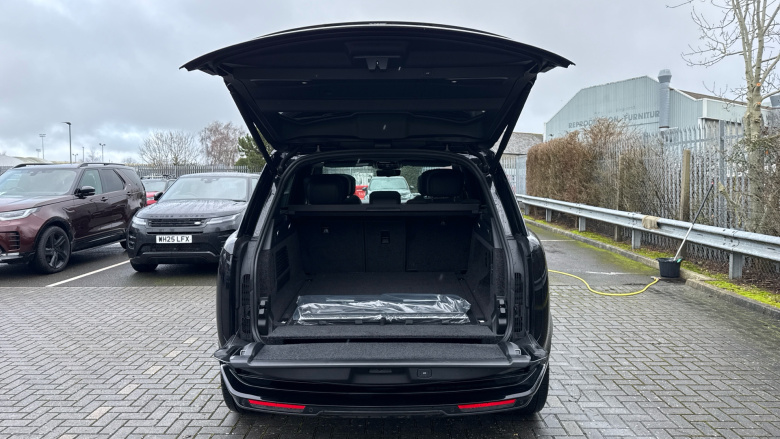 Land Rover Range Rover 3.0 D300 Autobiography 4dr Auto Diesel Estate